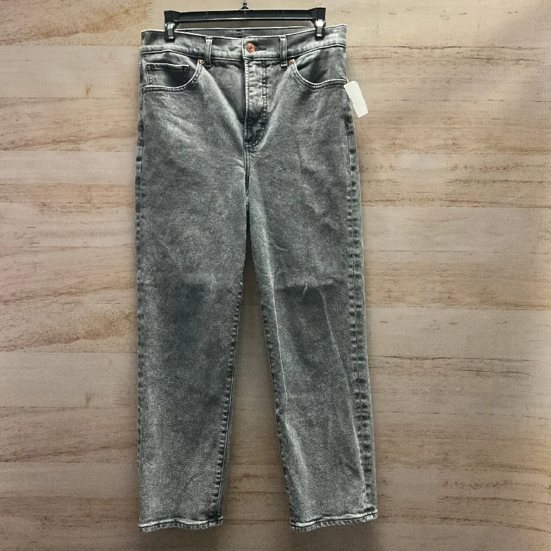 Stretch denim with spandex for added flexibilityJeans Straight By Express In Grey Denim, Size: 6