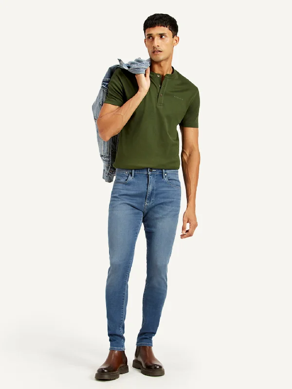 Stretch denim jeans with a fitted waist and slightly flared legs for a trendy silhouetteMen's 512 Slim Tapered Fit Blue Jeans