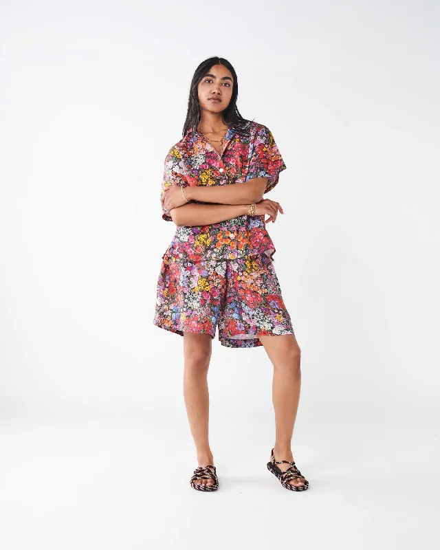 Plus-size women's skirtsForever Floral Black Linen Baggy Short