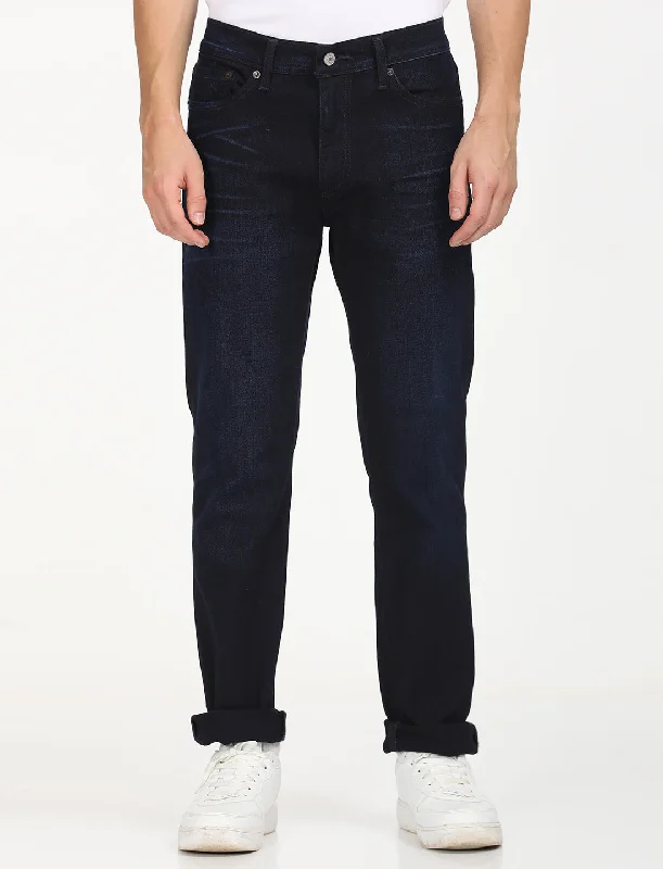 Jeans with a distressed finish for an effortless styleMen's 511 Slim Fit Navy Jeans