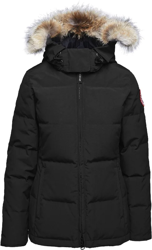 women's coats with a quilted exterior for insulationChelsea Parka With Fur - Women's|-|Parka Chelsea avec fourrure - Femme