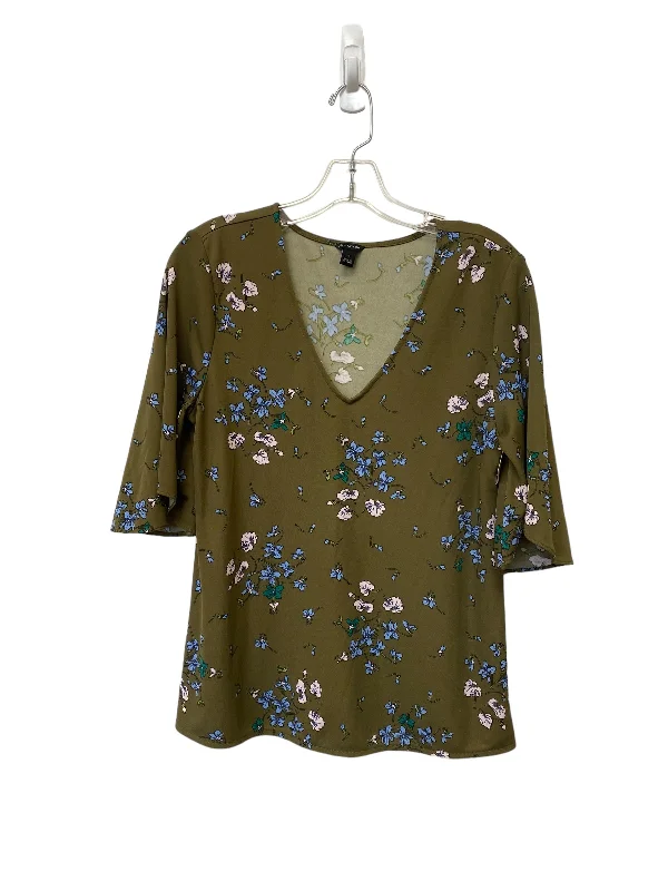 Mustard yellow women's topsFloral Print Top Short Sleeve Ann Taylor, Size M