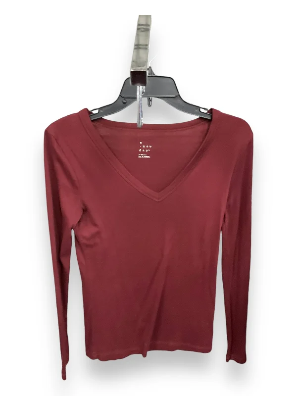 Racerback women's topsTop Long Sleeve By A New Day In Red, Size: Xs